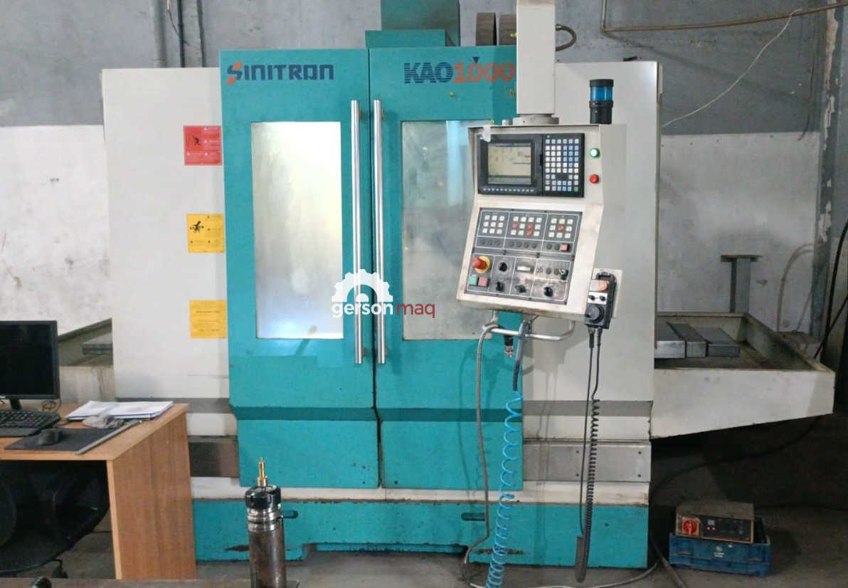 FRESADORA CNC SINITRON KAO1000 - ANO 2008 - COMPLETA DE FERRAMENTAL